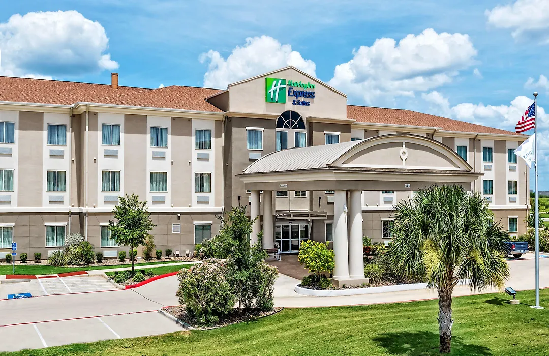 Holiday Inn Express & Suites Cotulla By Ihg-1
