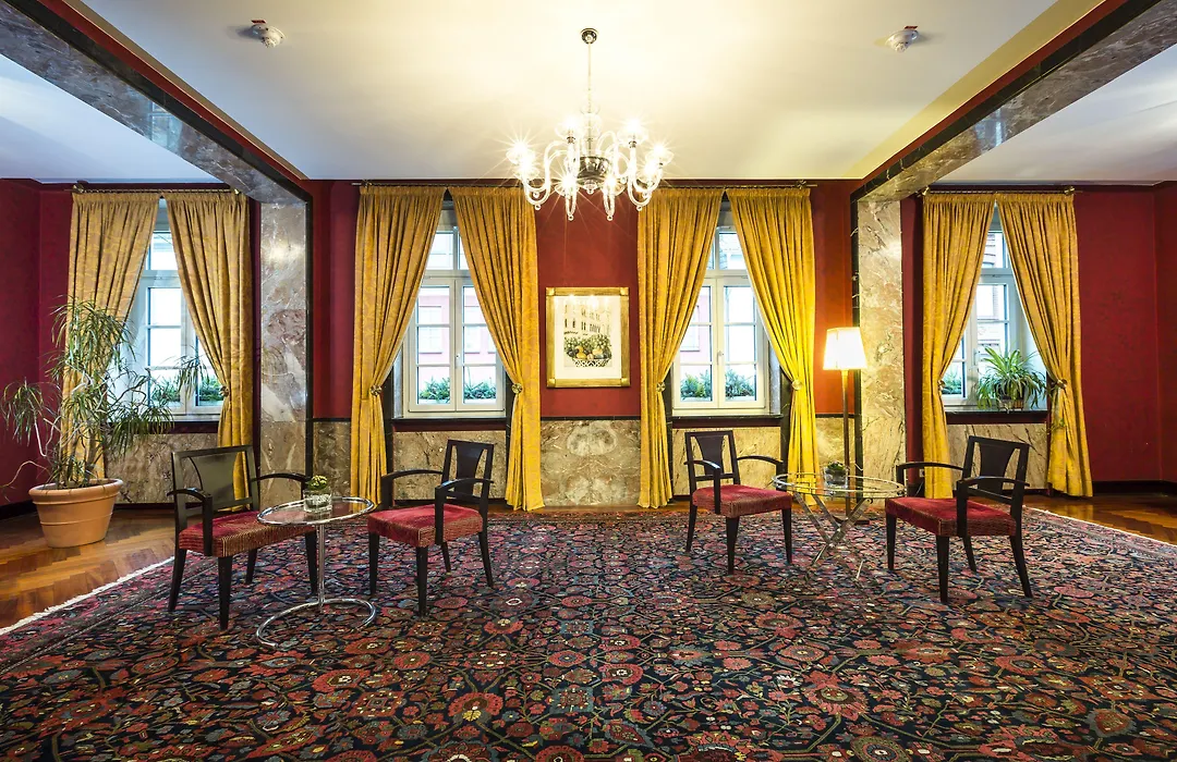DOM Hotel LIMBURG-1