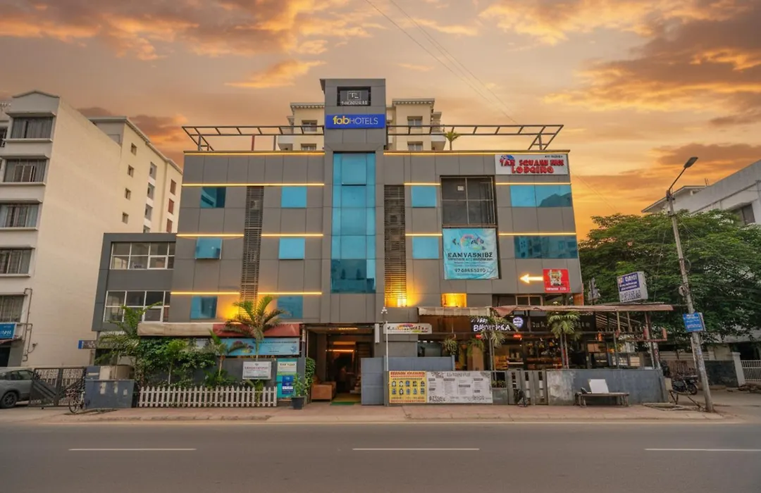 Fabhotel Tan Square - Nr Eon It Park-1