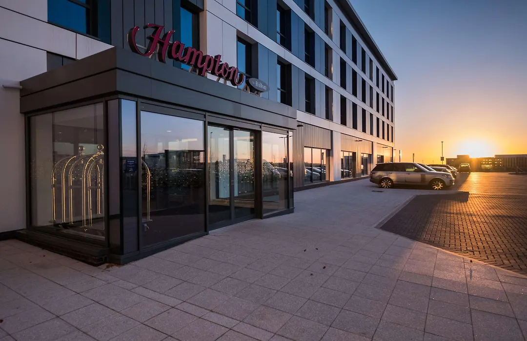 Hampton By Hilton Aberdeen Airport-1