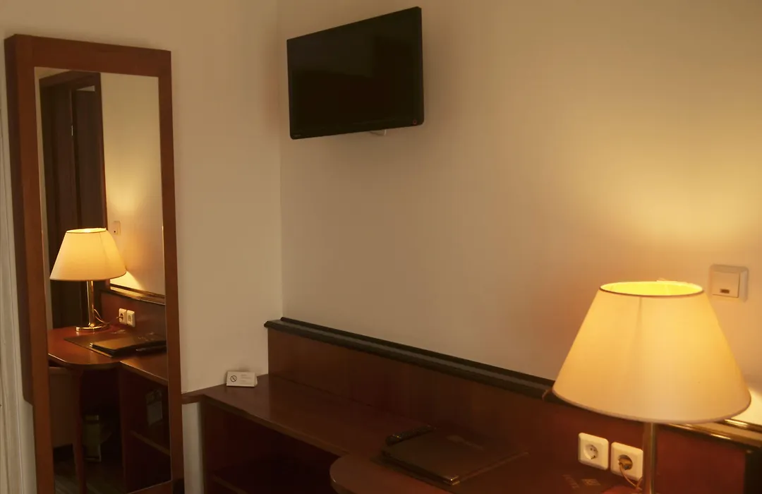 As Hotel-1