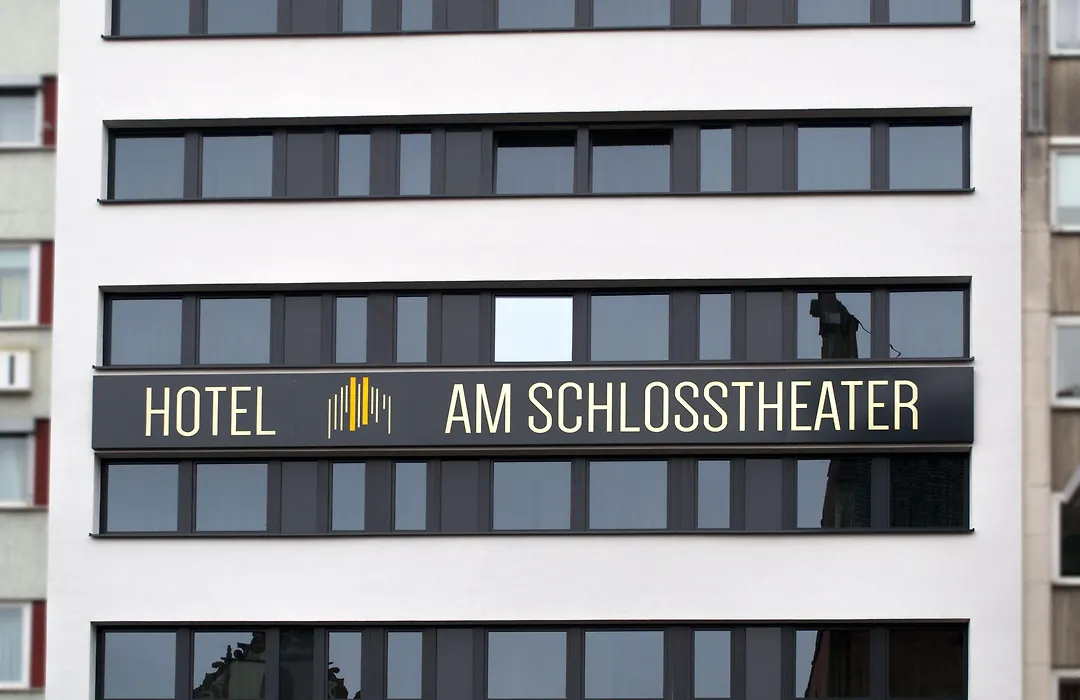 Hotel am Schlosstheater-1