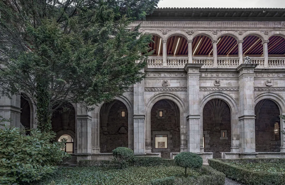 Parador De Turismo De Leon-1