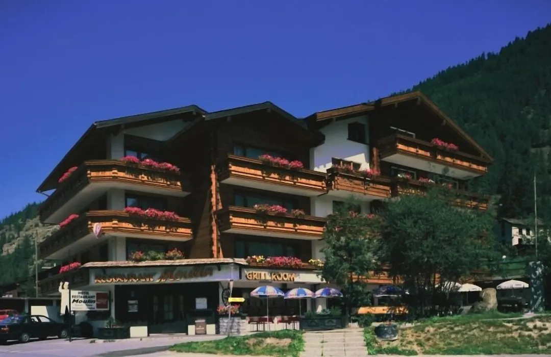 Moulin-1