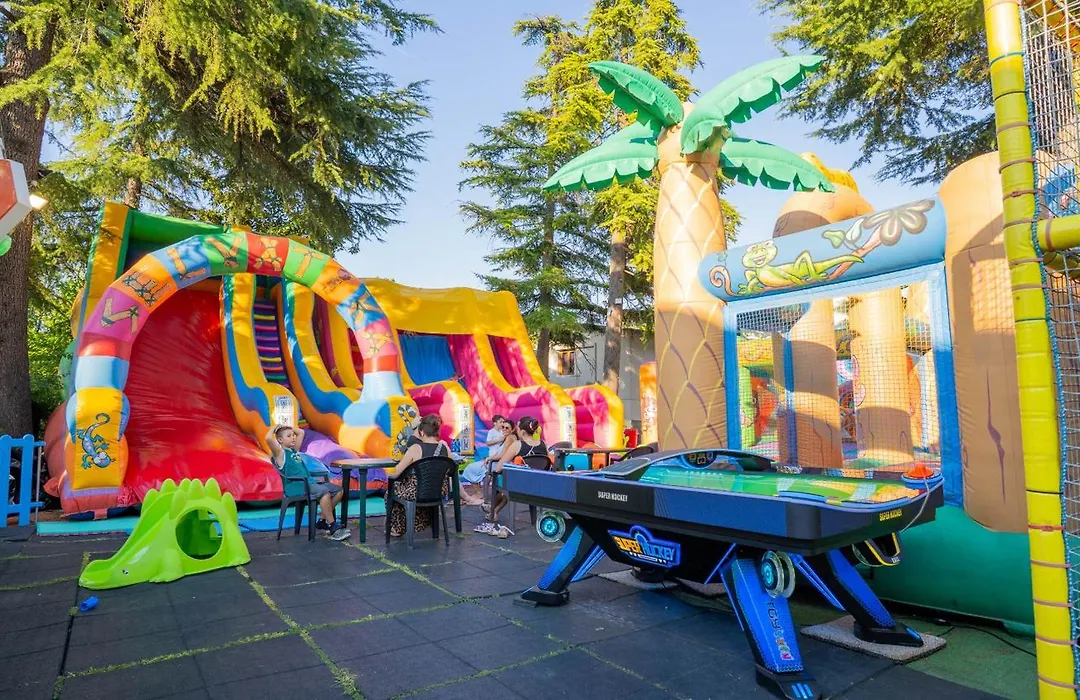 Camping Bella Italia-1
