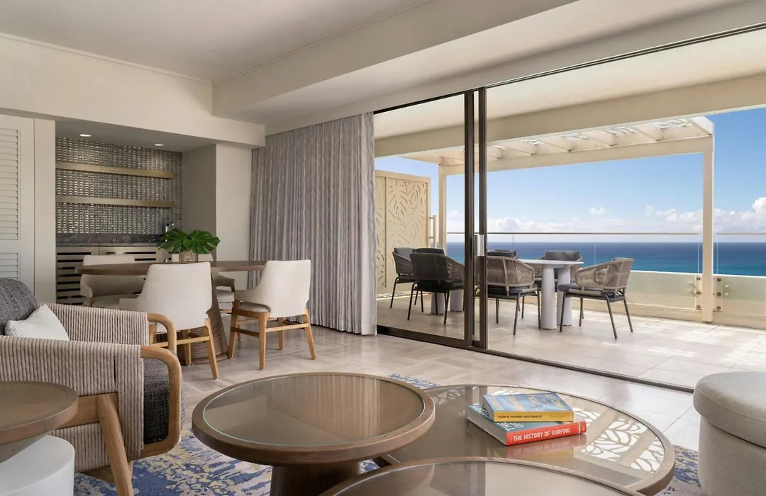 Moana Surfrider, A Westin Resort & Spa, Waikiki Beach-1