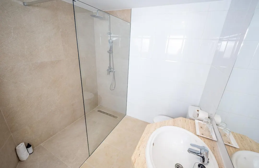 Prope Mare Apartamentos-1