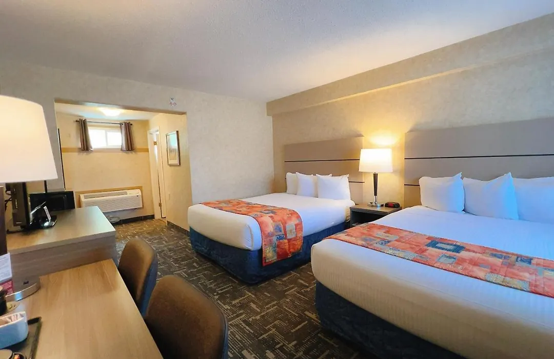 North Vancouver Hotel-1