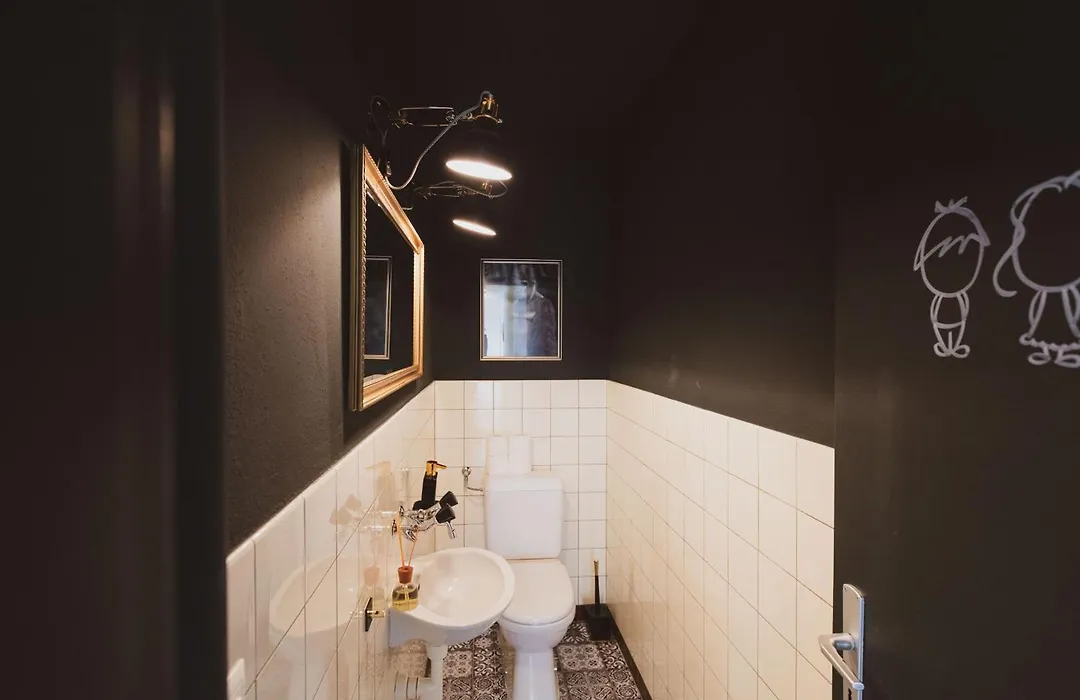 Hotel By Hyve Basel-1