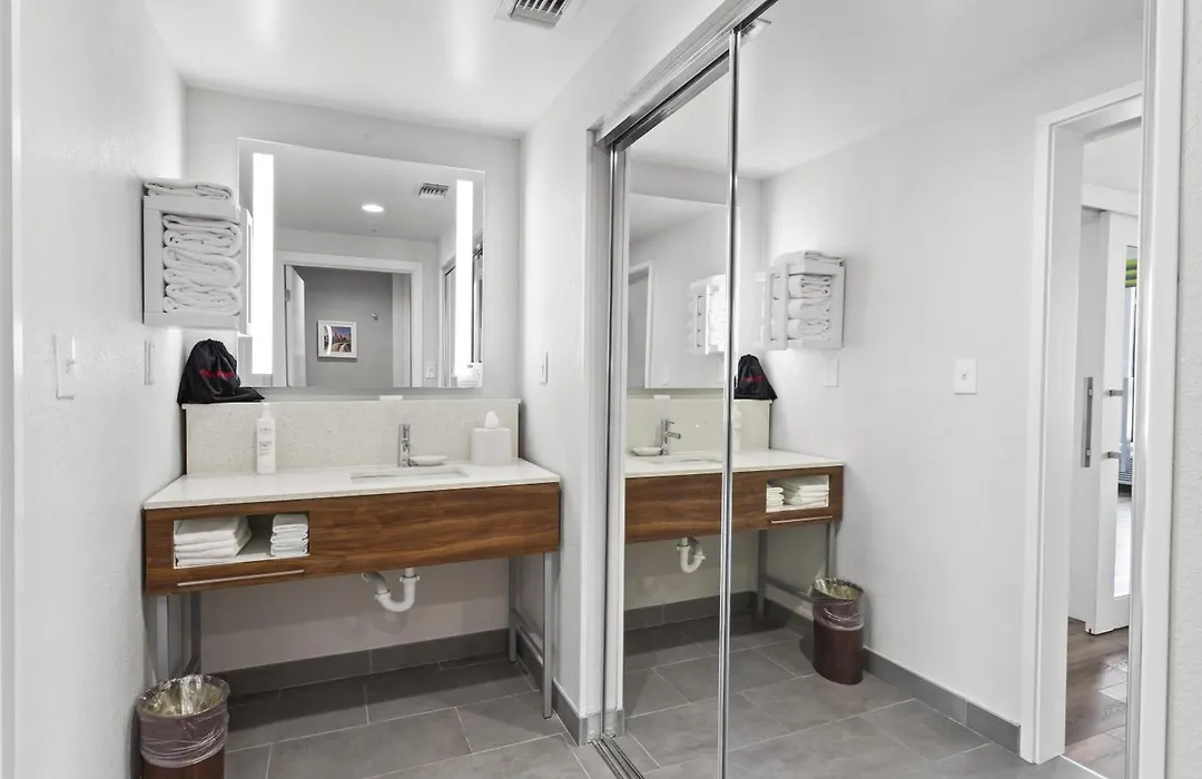Hampton Inn Houston-Pearland, Tx-1