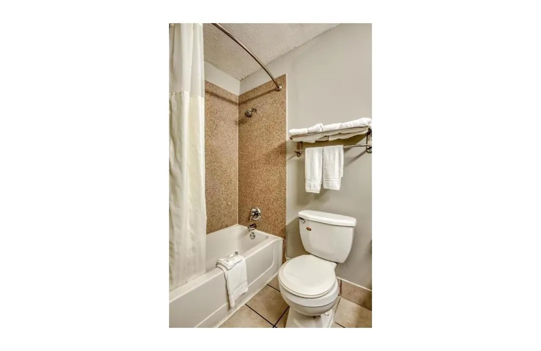 Gardentree Hotels Memphis East Near I 40-1