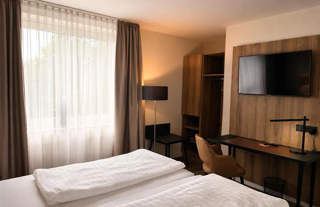 Hotel-Restaurant Amadeus-1