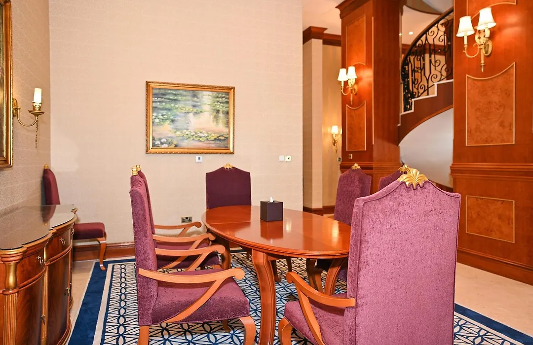 Al Aziziyah Boutique Hotel By The Torch-1