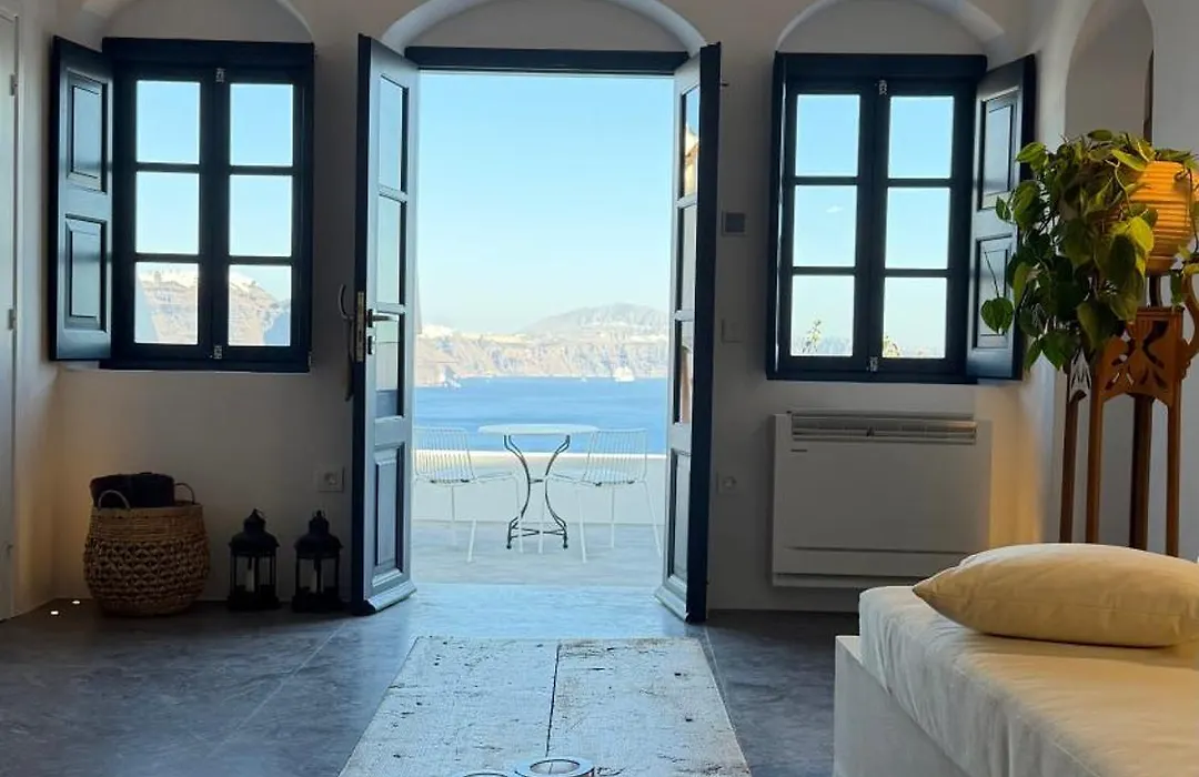 Chelidonia Luxury Suites-1