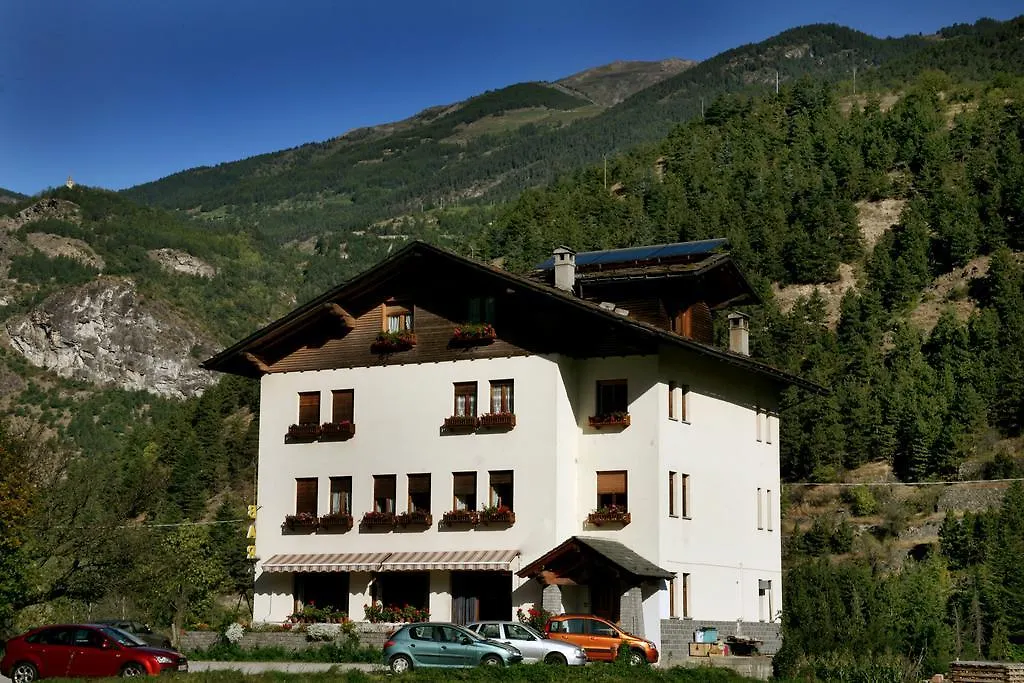 Hotel Edelweiss-1