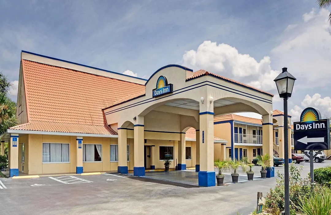 Days Inn By Wyndham Jacksonville South Memorial Hospital-1