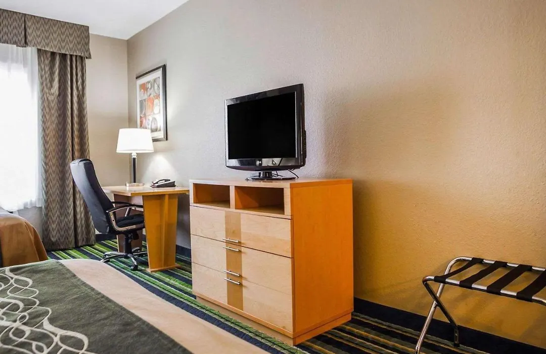 Comfort Inn Kansas City / Airport-1