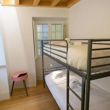 Change The World Hostels - Coimbra - Almedina-2