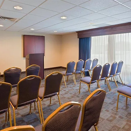 Holiday Inn Express Seaford-Route 13-2