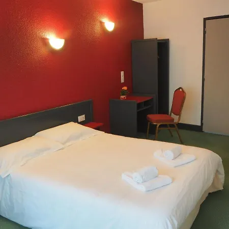 Hotel Le Foirail-3