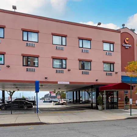 Comfort Inn Brooklyn-2