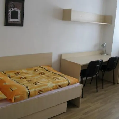 Uninova Hostel-3