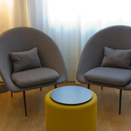 Aparthotel Atenea Valles-3