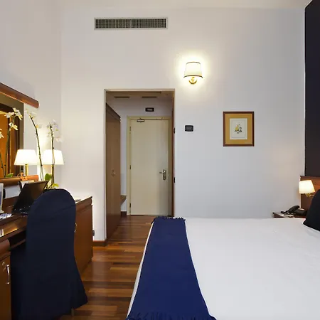 Grand Hotel Tiberio-3