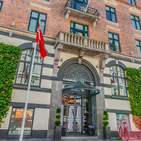 Best Western Plus Hotel Hebron-2