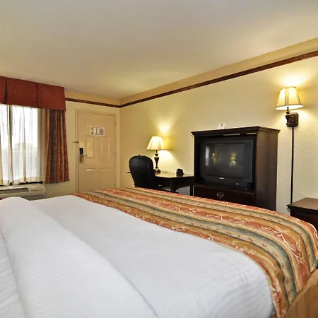 Best Western Colonial Inn-2
