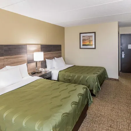 Quality Inn & Suites Plattsburgh-2
