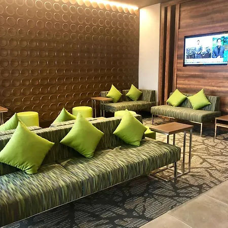 Wingate By Wyndham Kamloops-3