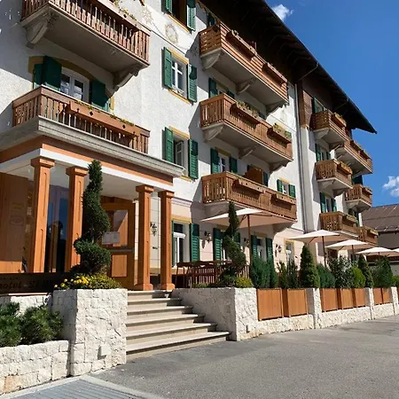 Hotel Serena Cortina-3