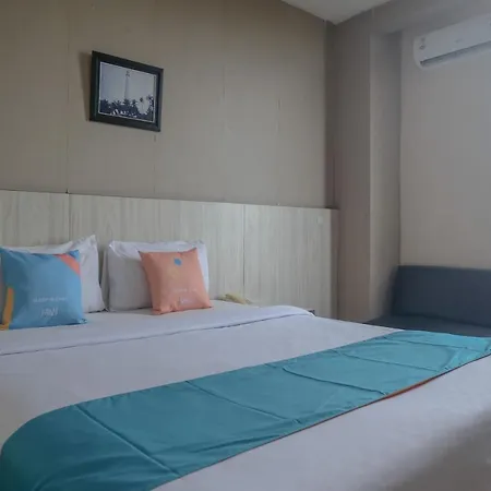 Sans Hotel Lynt Makassar-2