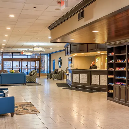 Best Western Plus Strongsville Cleveland-3