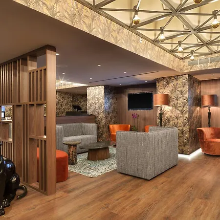 Nyx Hotel Limassol-3