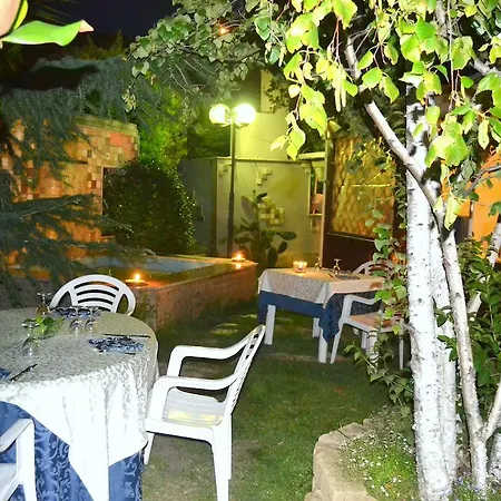 La Villa dei Gourmets - Struttura Sanificata-2