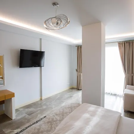 Hotel GRINT-2