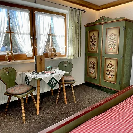 Pension Loiplstüberl-3
