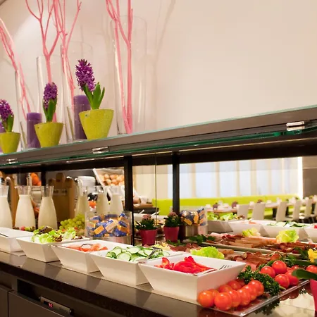 Ibis Styles Frankfurt City-2
