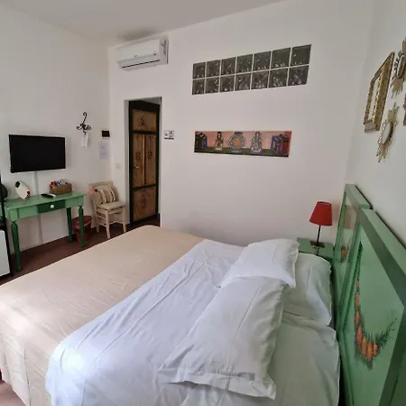 Guest house Le Sibille-2