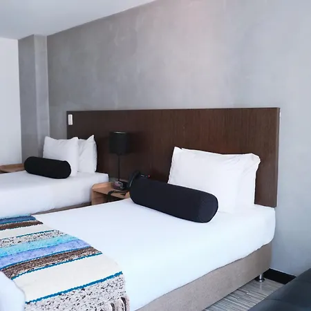 Hotel Dc Feria-2
