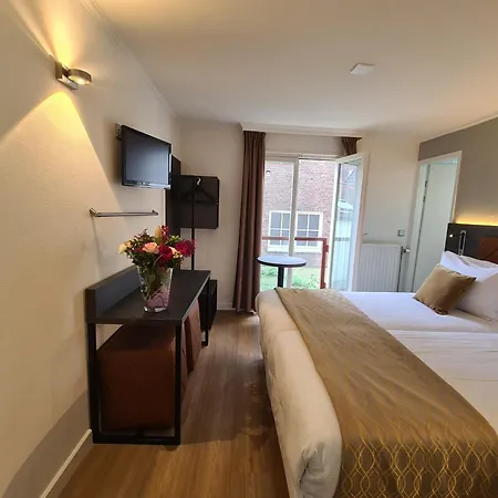 Avenue Hotel-2