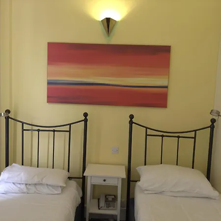 Manor Hotel-2