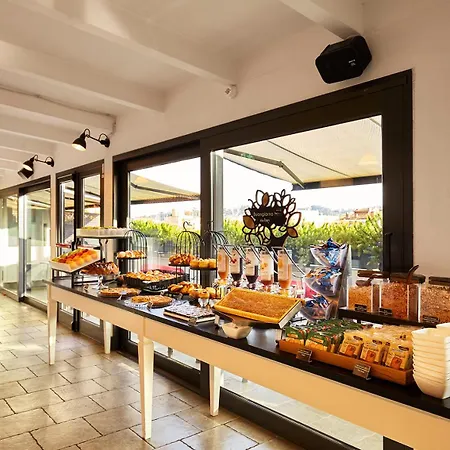 Trianon Borgo Pio Aparthotel-2