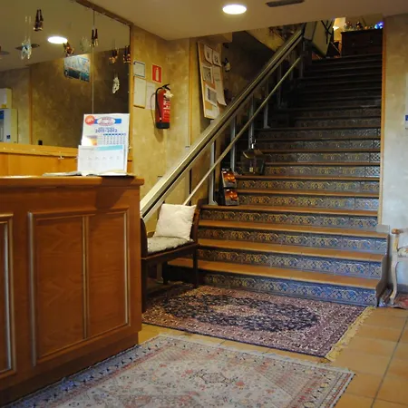Hotel Meta-2