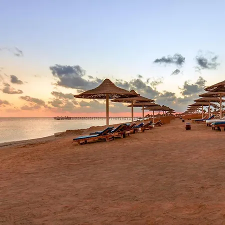 Pickalbatros Sea World Resort - Marsa Alam- "Aqua Park"-2