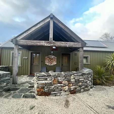 Headwaters Glenorchy Eco Lodge-2