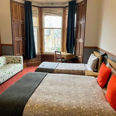 Airdenair Guest House-2