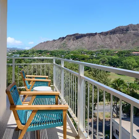 Kaimana Beach Hotel-2
